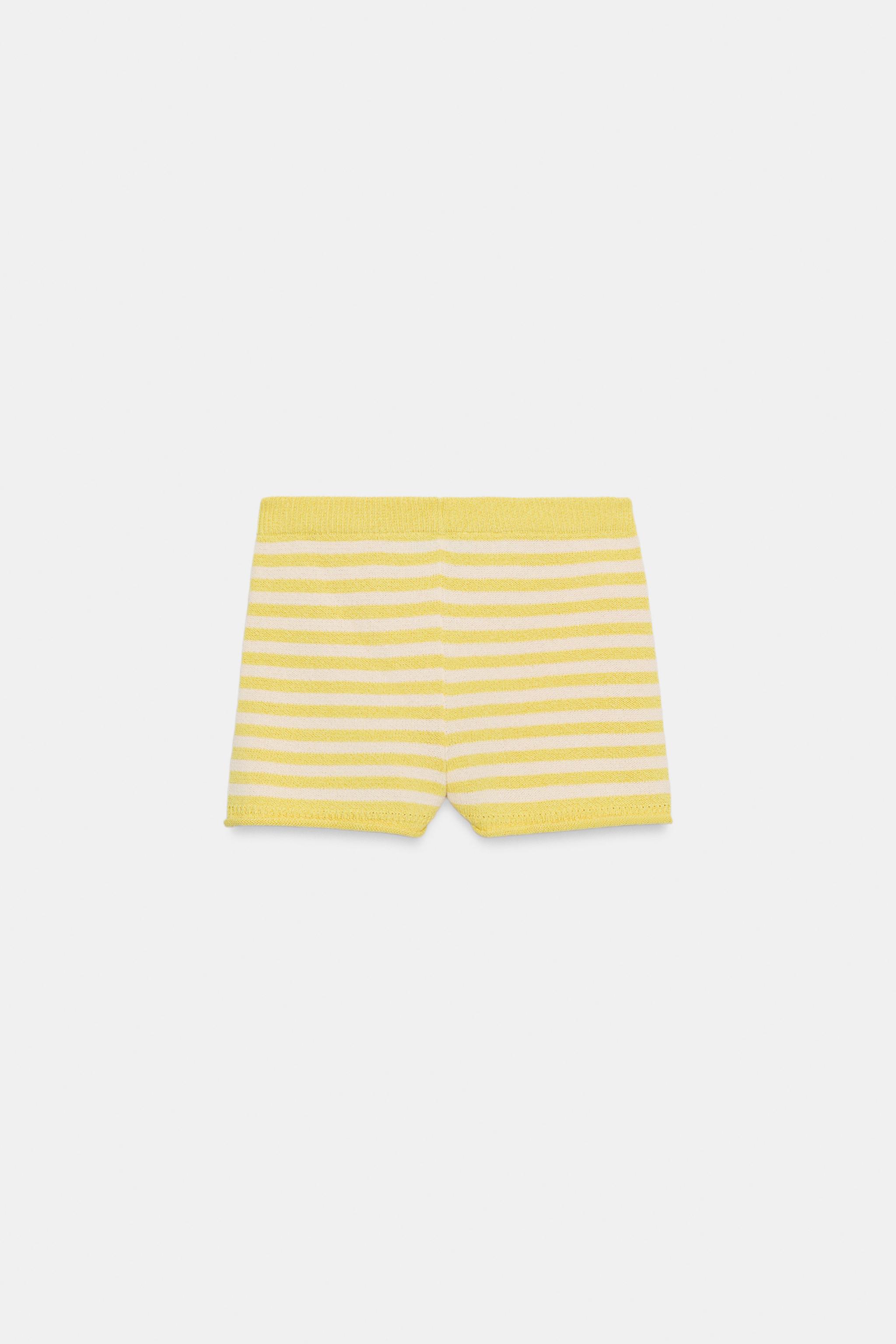 STRIPED KNIT SHORTS