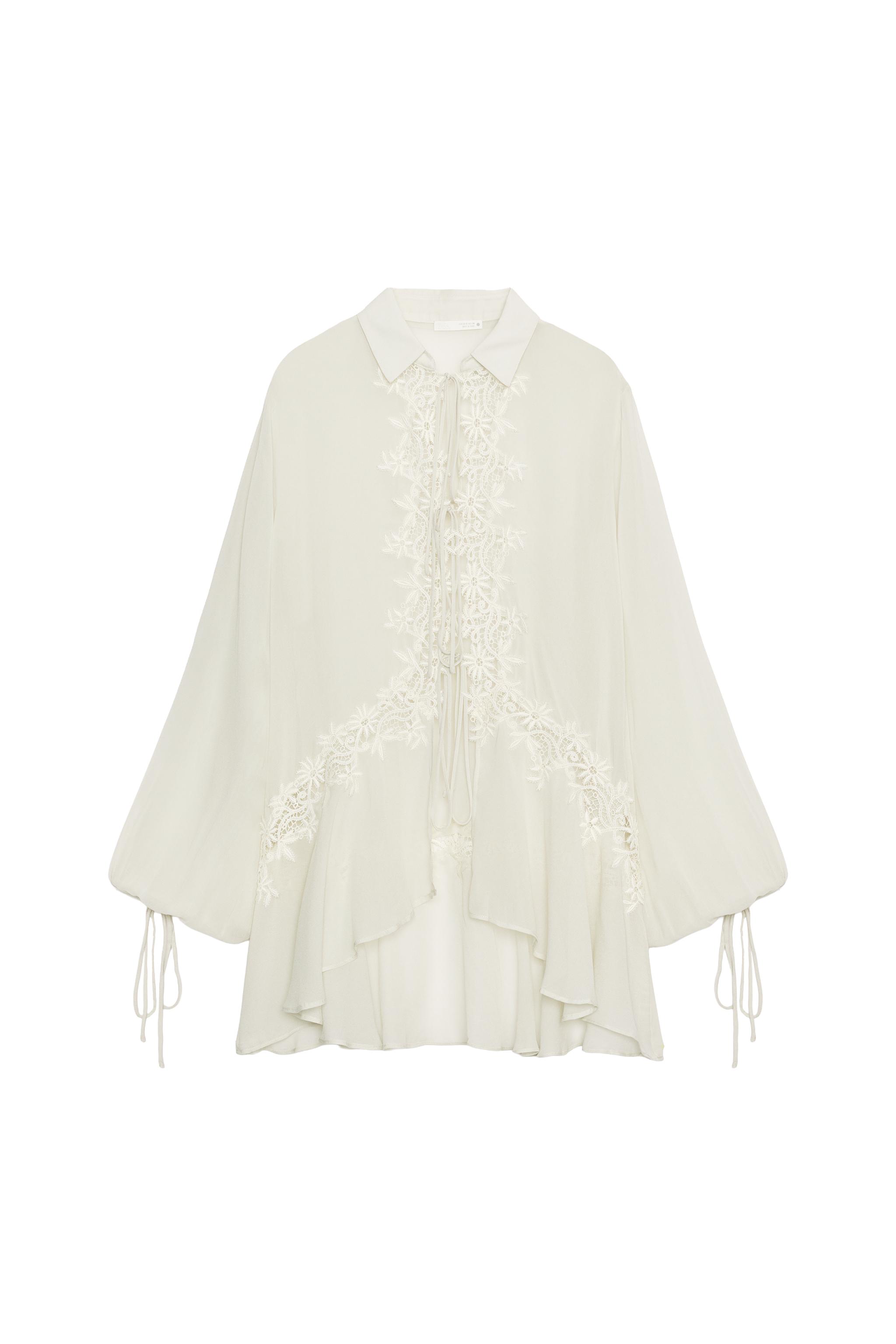 BLUSA ENCAJE BORDADOS ZW COLLECTION