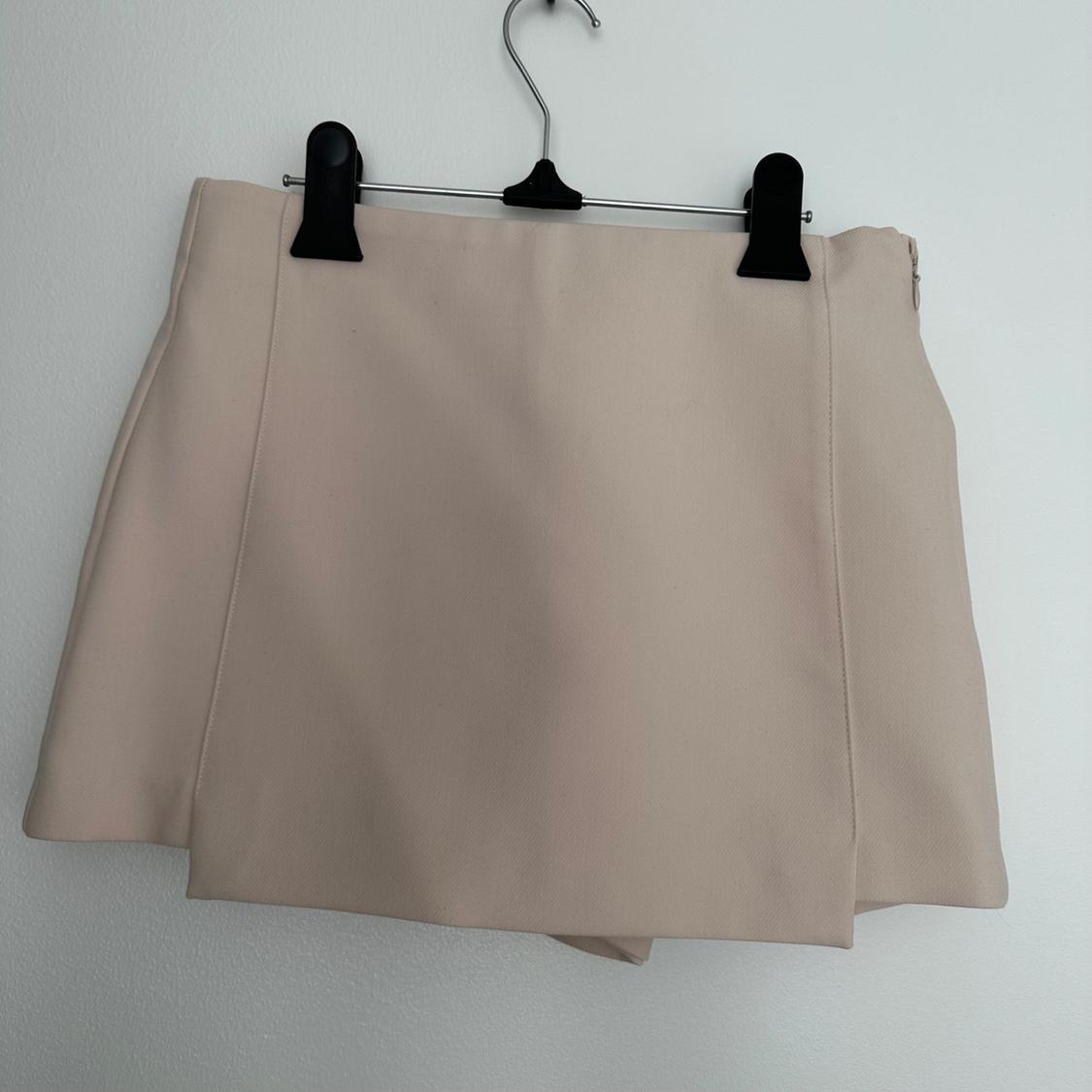 ASYMMETRIC SKORT