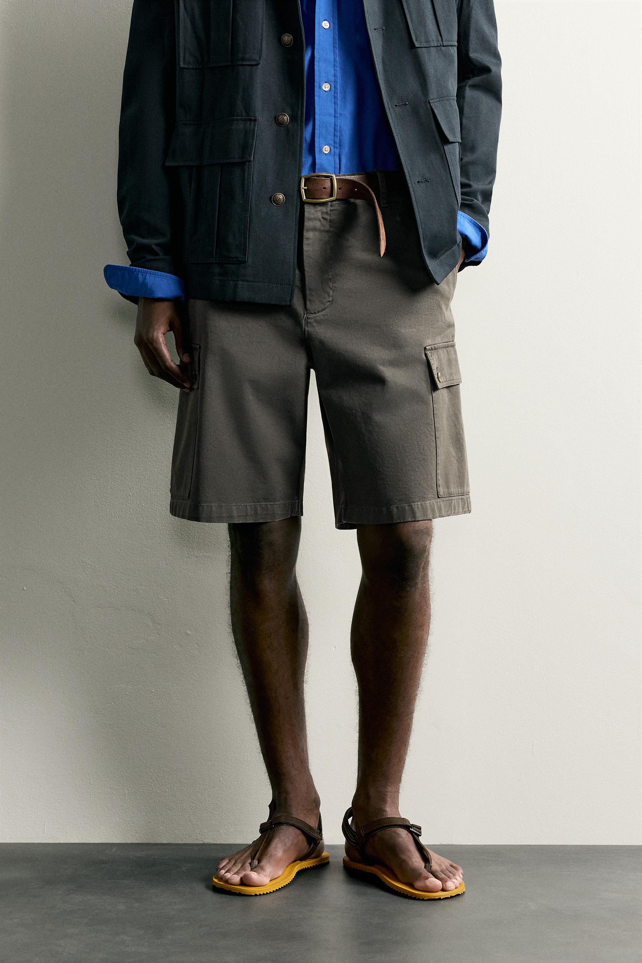 RELAXED FIT CARGO SHORTS WITH TABS