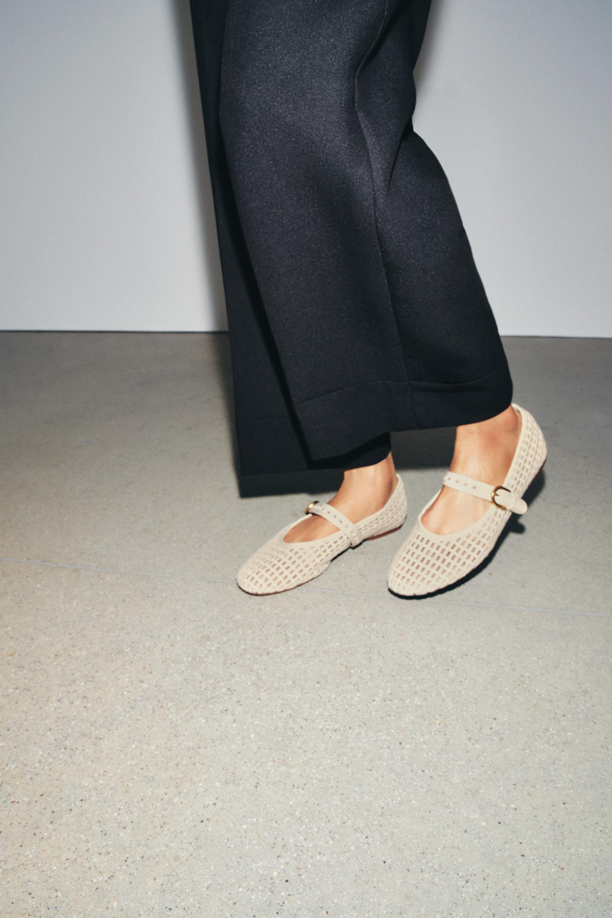 CROCHET EFFECT BALLET FLATS — Off White