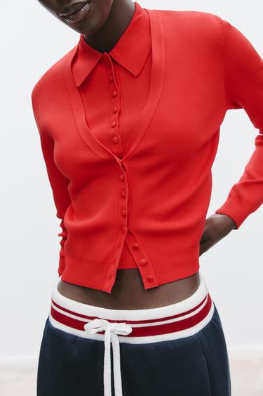 GILET EN MAILLE À LISERÉS LATÉRAUX - Rouge de Zara - Image 1
