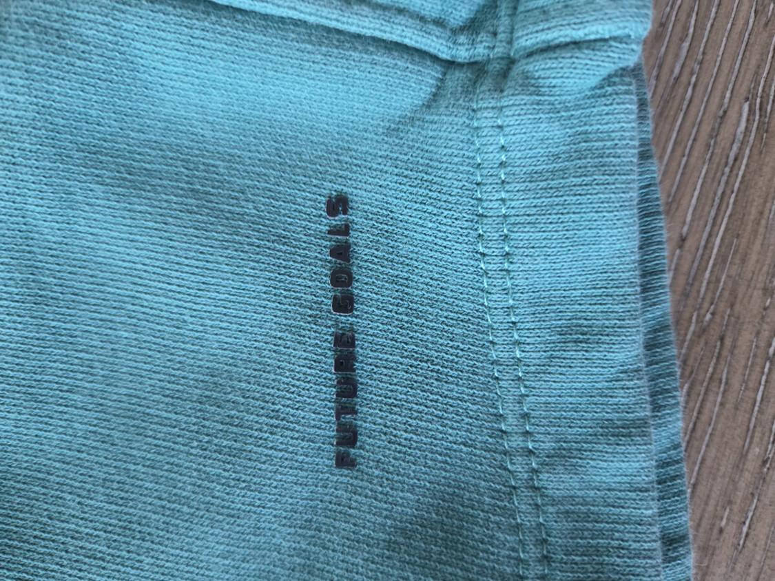 SHORTS WITH POCKETS - Image 2