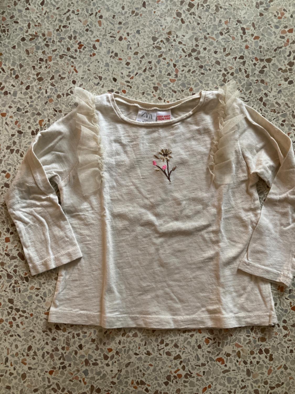 CAMISETA VOLANTE TUL