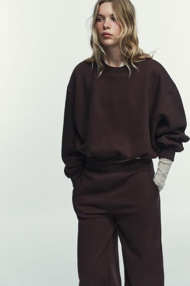 BASIC PLUSH SWEATSHIRT - Brown by Zara