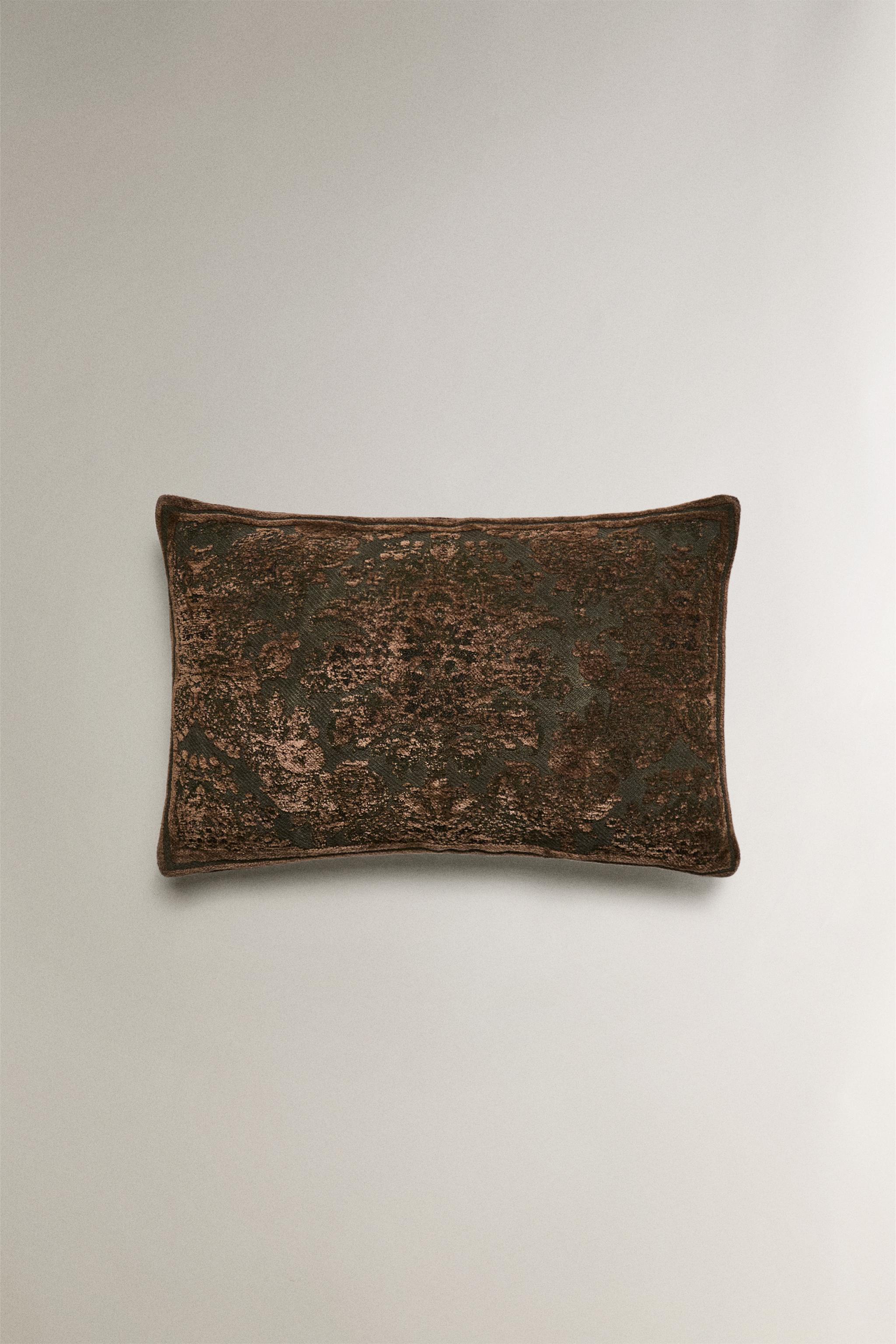 JACQUARD CHENILLE CUSHION COVER