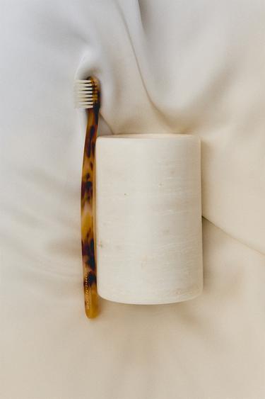 WHITE MARBLE TOOTHBRUSH HOLDER - White by Zara - Image 5