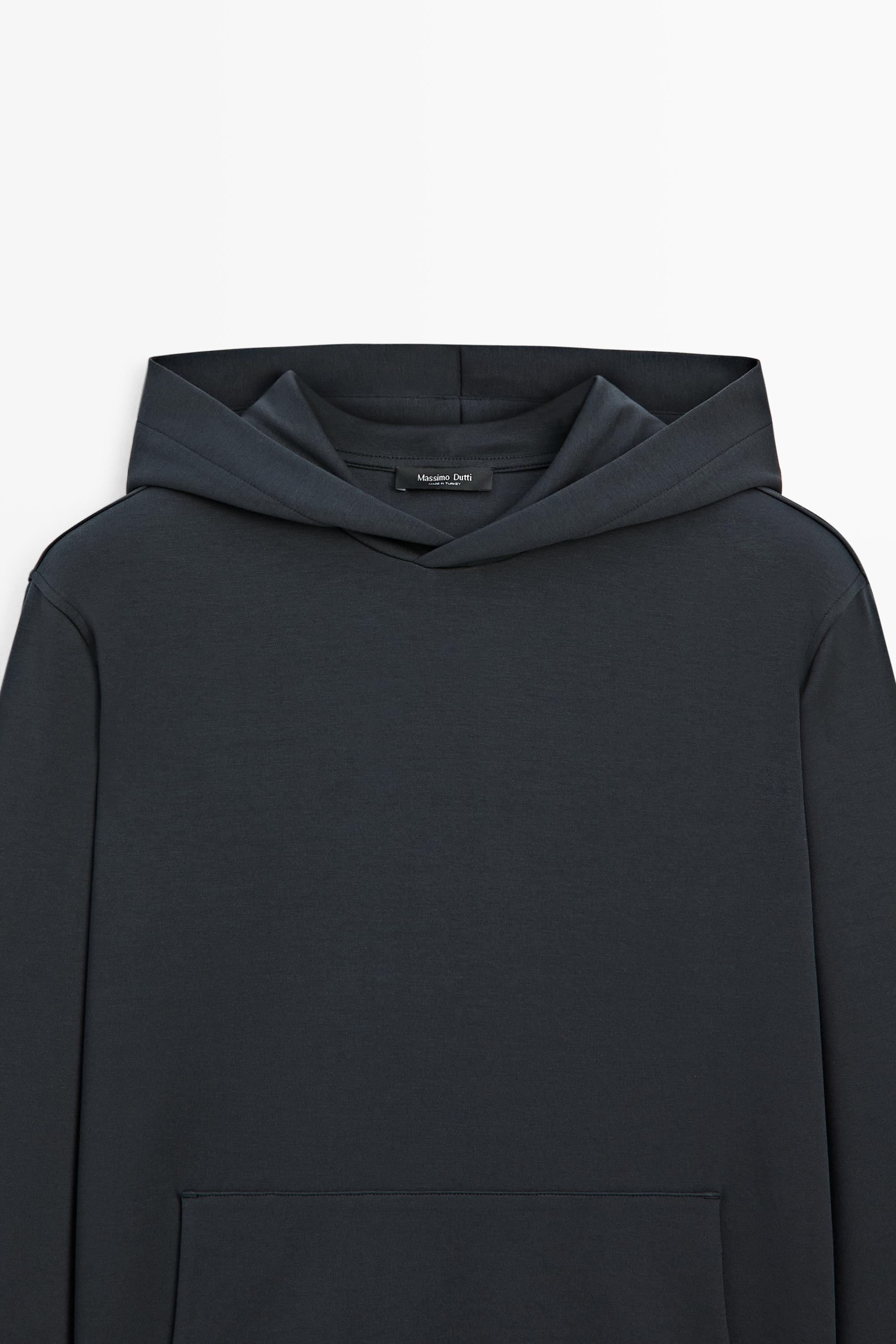 Total look hooded sweatshirt