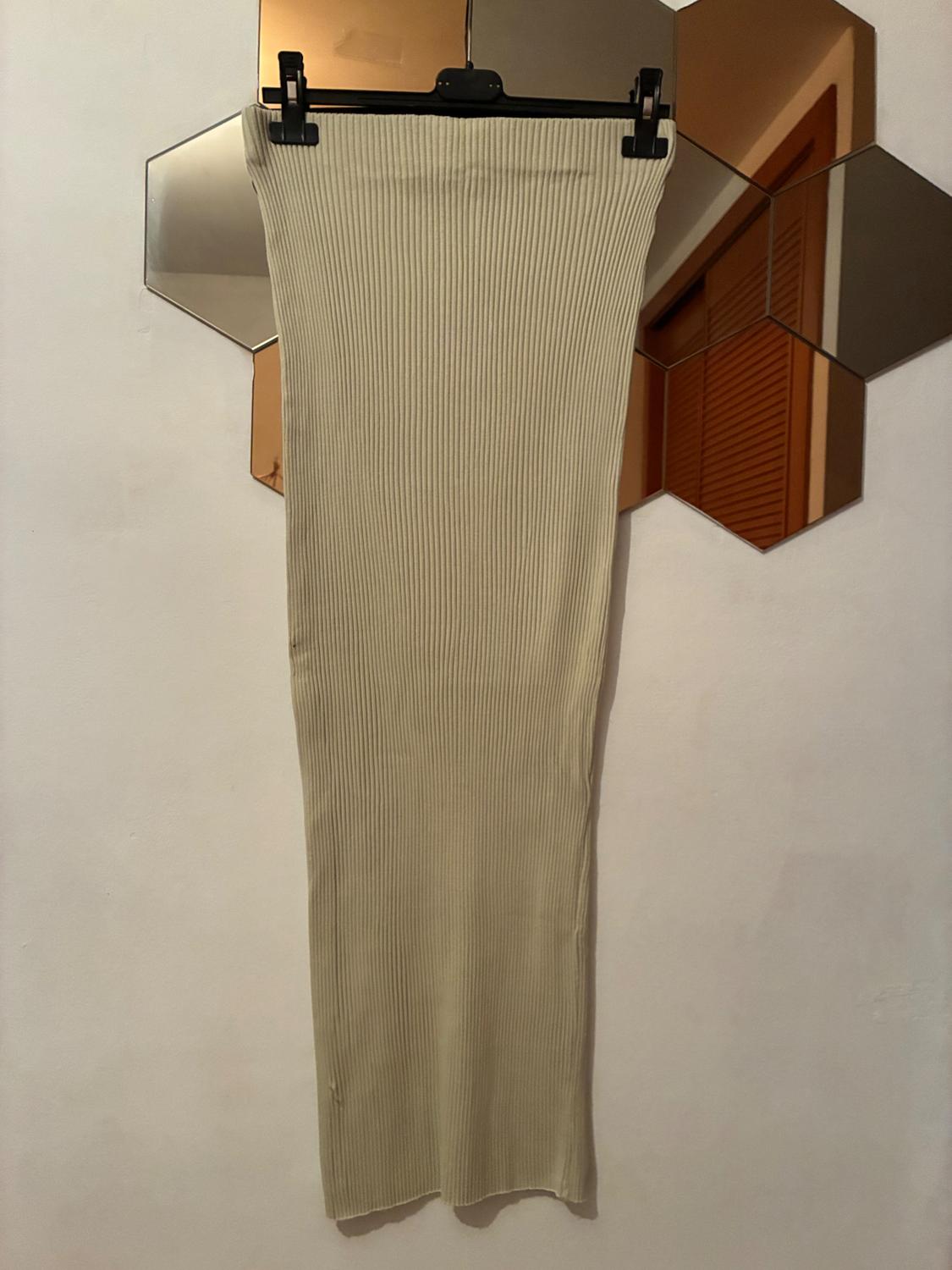 LONG RIBBED SKIRT - Image 2