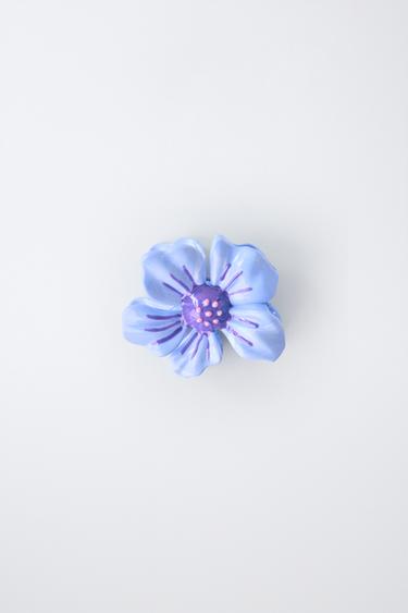 PINZA FORMA FLOR - Azul claro de Zara