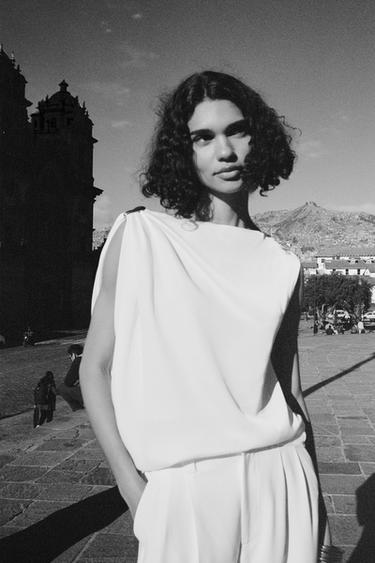 TOP SATINADO FORNITURA - Blanco de Zara