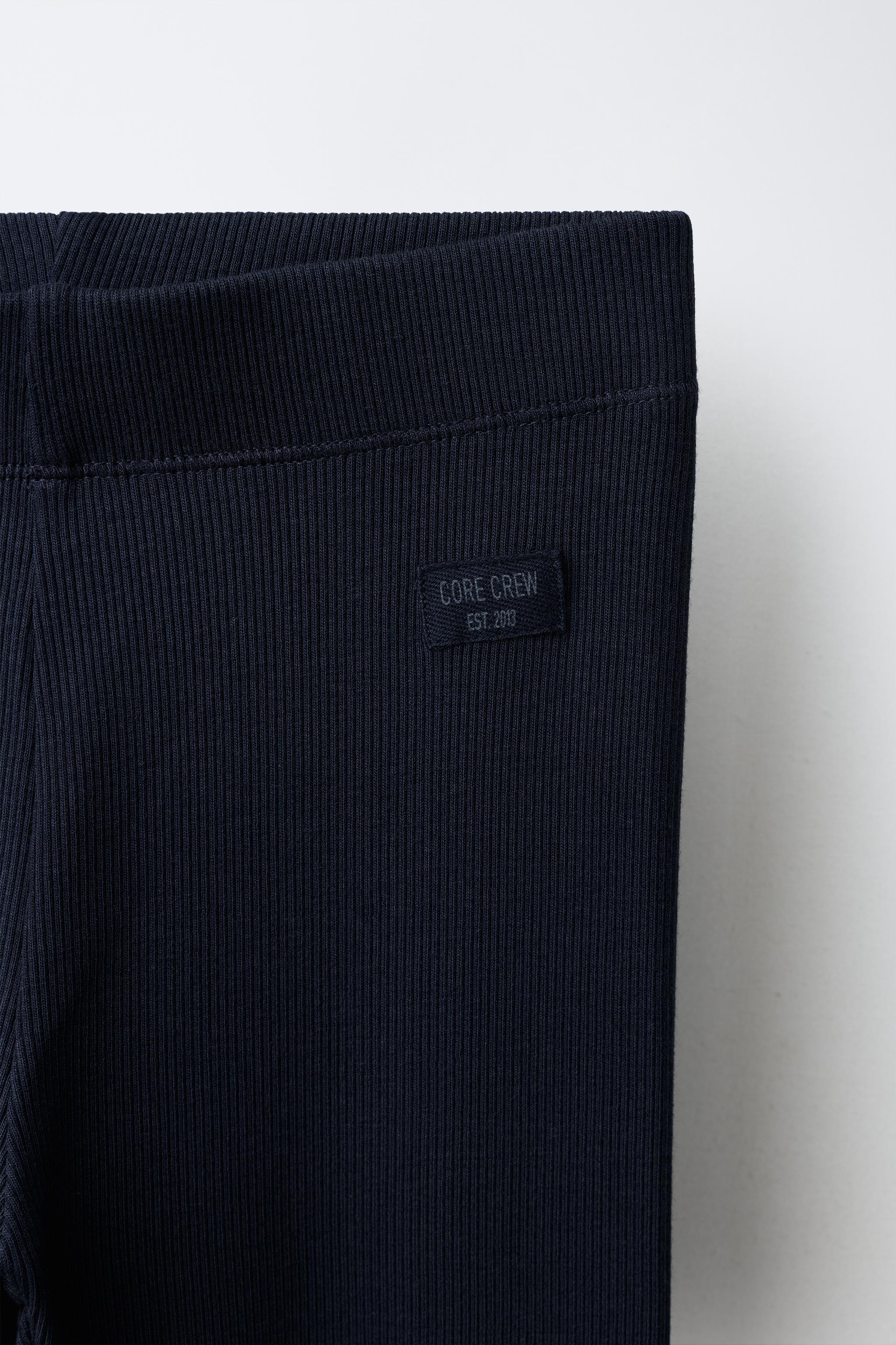 LEGGING CÔTELÉ À ÉTIQUETTE