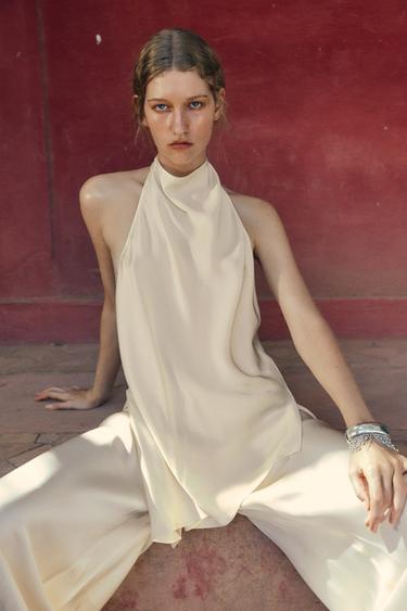 TOP HALTER SATINADO ZW COLLECTION - Crudo de Zara