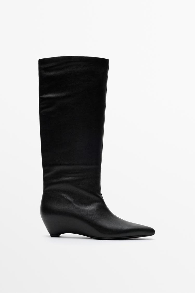 Leather wedge heel boot — Black