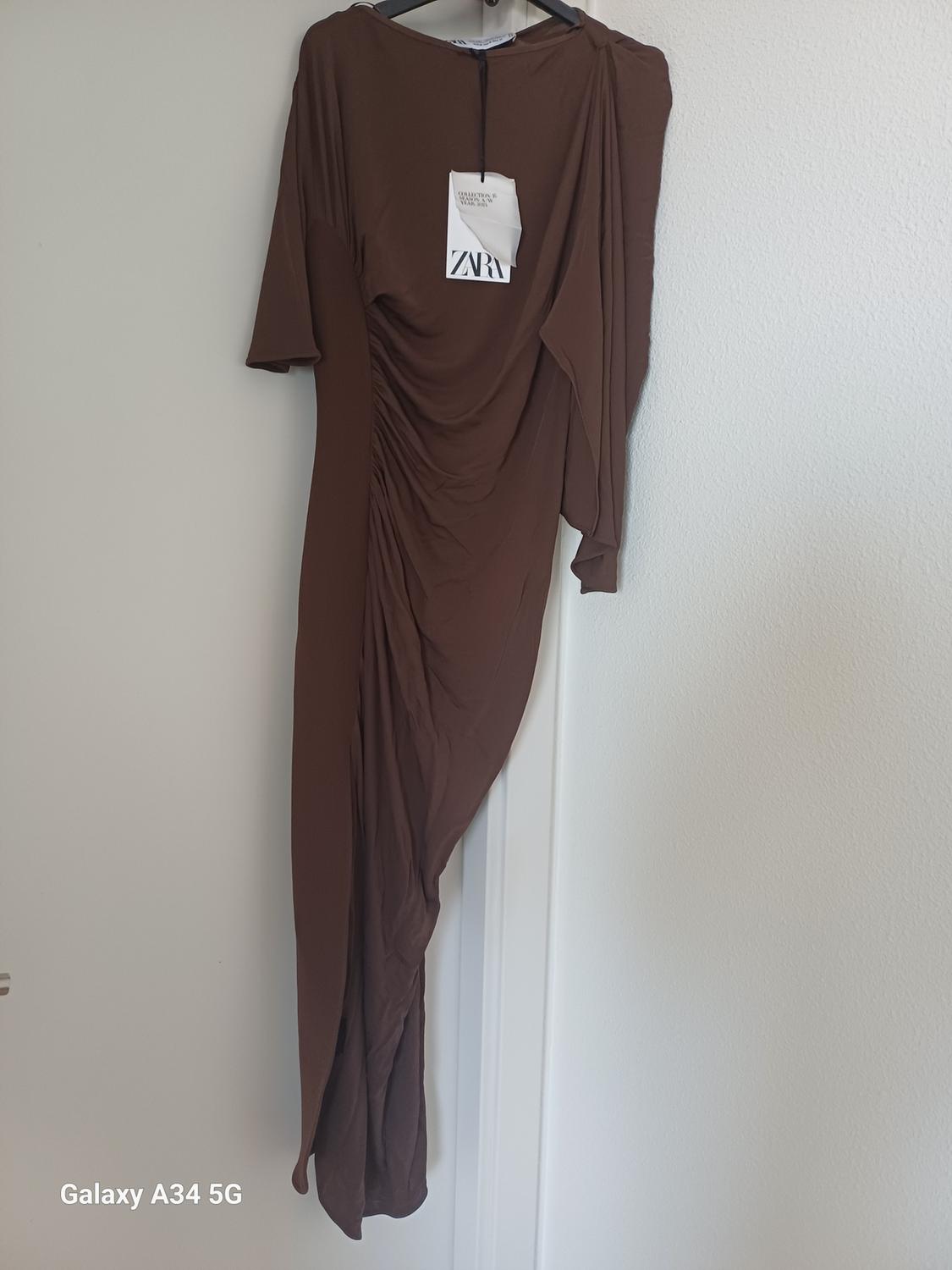 LIMITED EDITION DRAPED MIDI DRESS - Image 6
