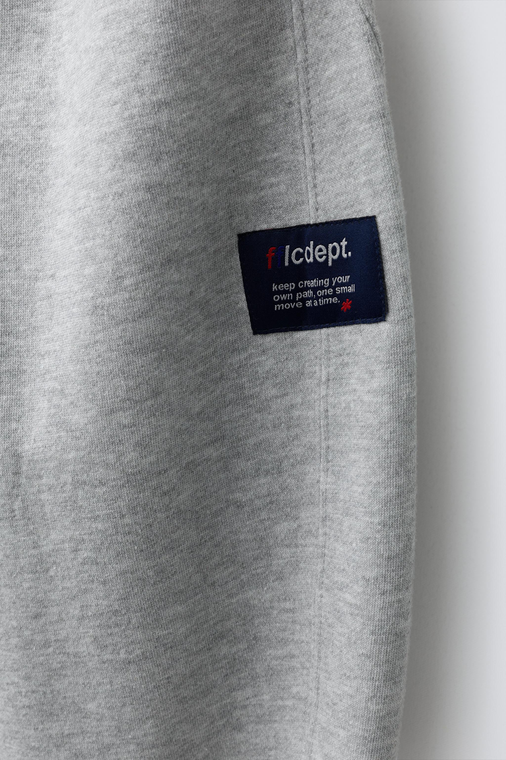 BARREL PLUSH PANTS WITH LABEL