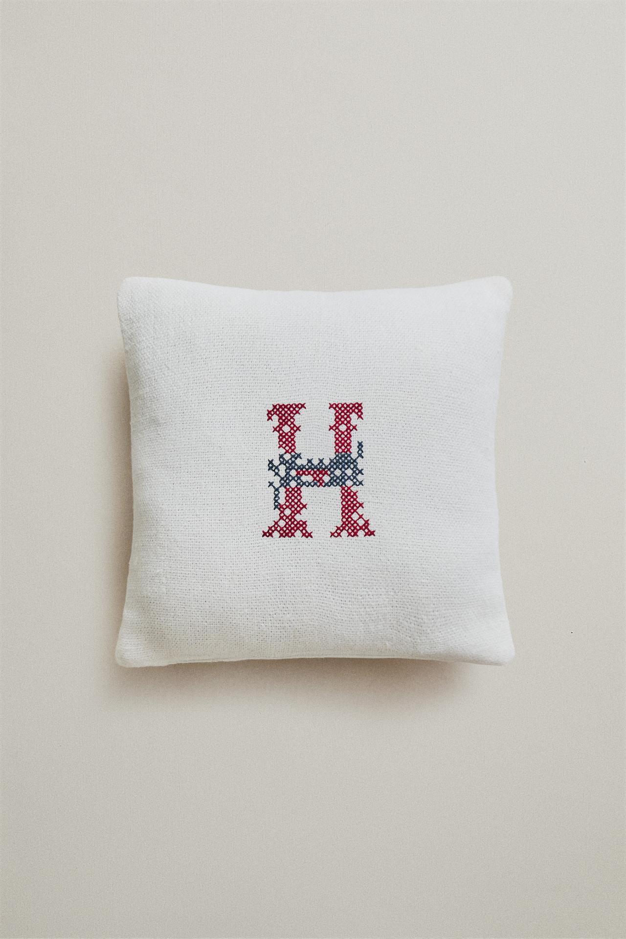 LINEN LETTER H EMBROIDERED CUSHION — Ecru