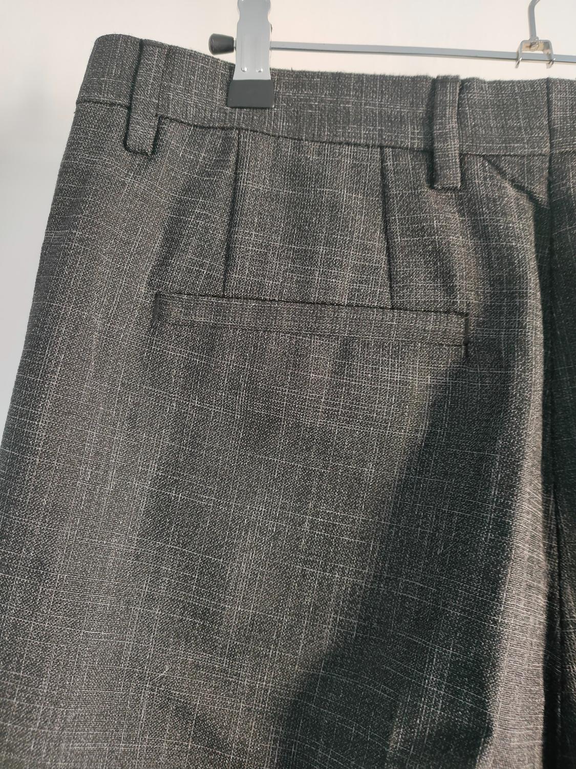 PANTALÓN PLIEGUES ESTRUCTURA 6991/016/801 - Image 6
