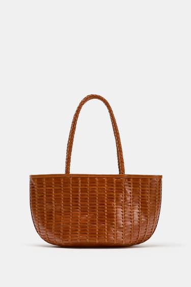 BRAIDED LEATHER BAG - Beige by Zara