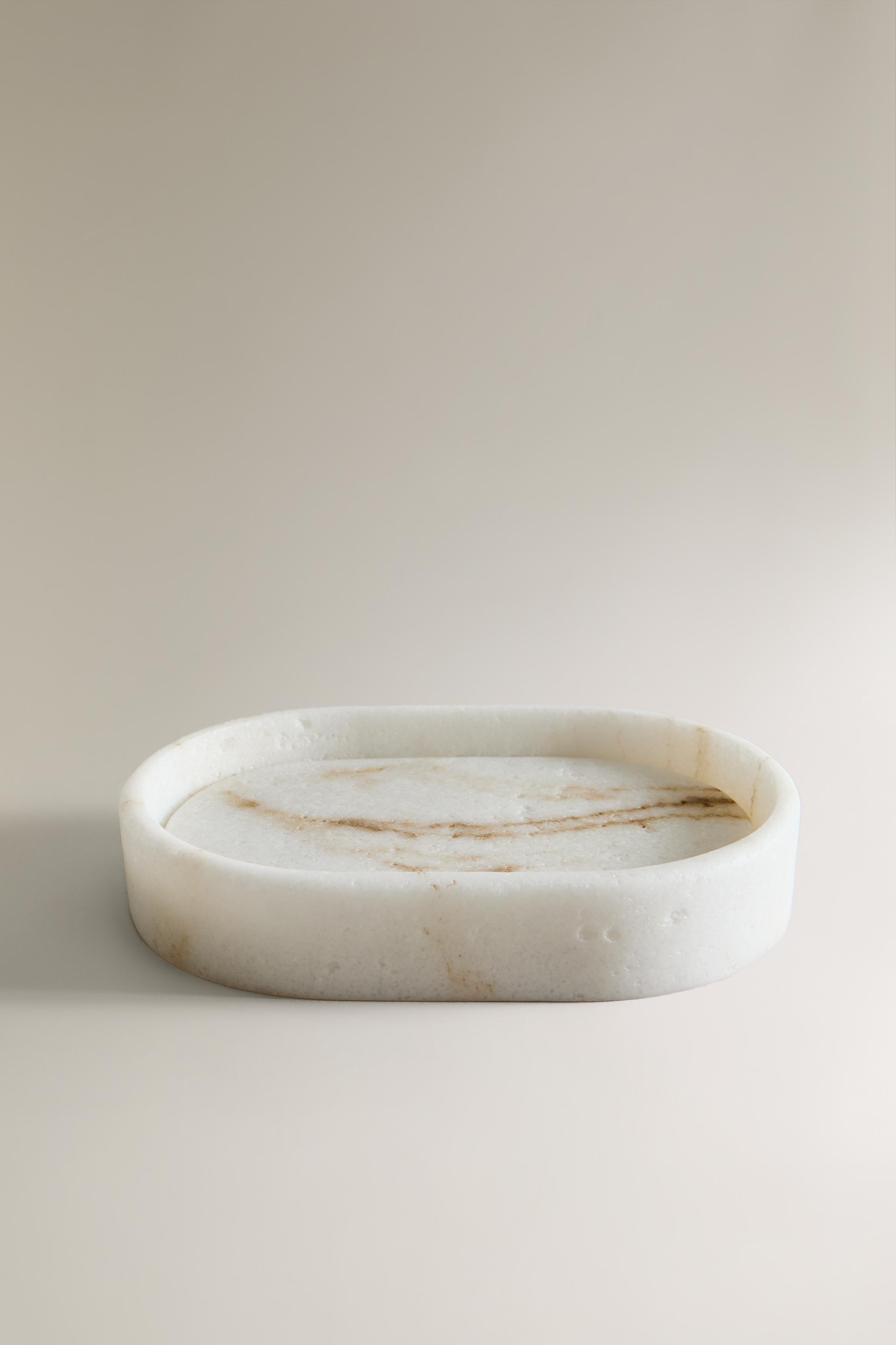 MARBLE-EFFECT BATHROOM SOAP DISH — Beige
