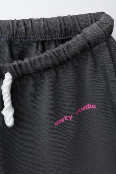 ENSEMBLE T-SHIRT ET BERMUDA UNI - Anthracite foncé de Zara - Image 3