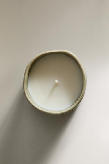 (150 G) MUSKY PETALS SCENTED CANDLE - Beige-brown by Zara - Image 2
