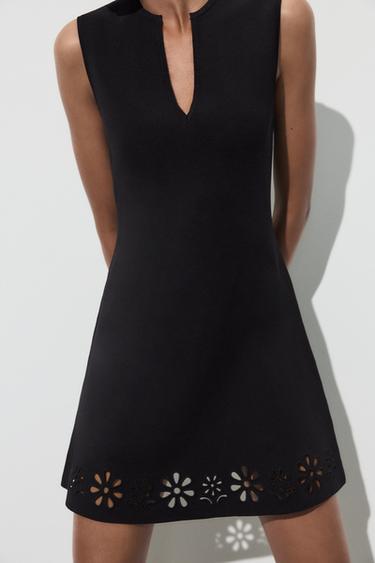 VESTIDO DE MALHA COM BORDADOS PERFURADOS - Preto da Zara