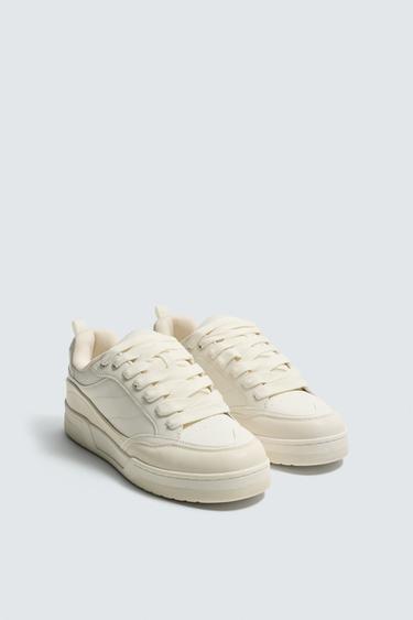 BASKETBALL TRAINERS - White by Zara