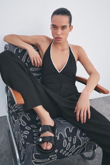 FLAT SANDALS WITH METAL DETAILS - Black by Zara