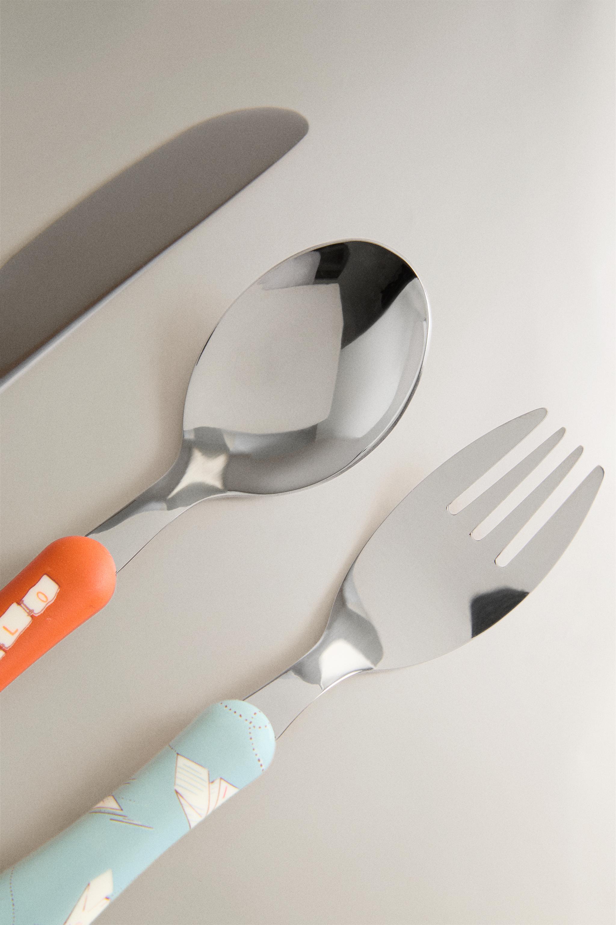 ENSEMBLE DE COUVERTS POUR ENFANT DINOSAURES