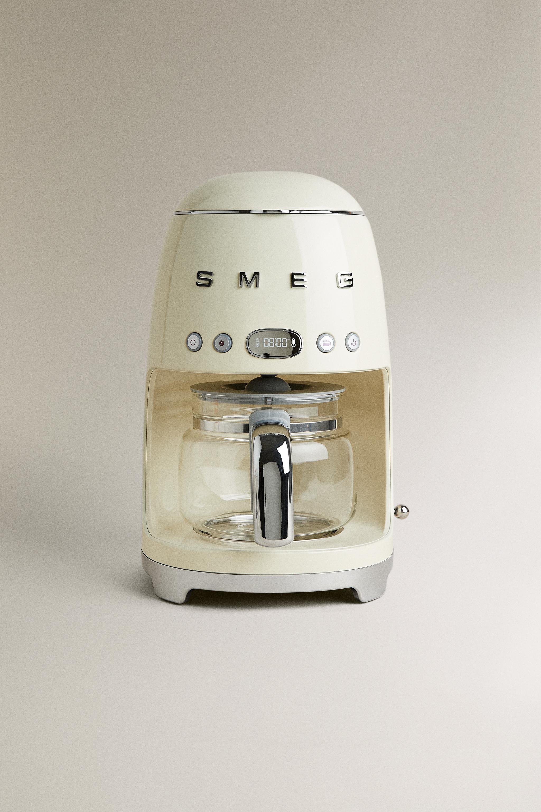 SMEG PROGRAMMABLE DRIP COFFEE MACHINE — Cream