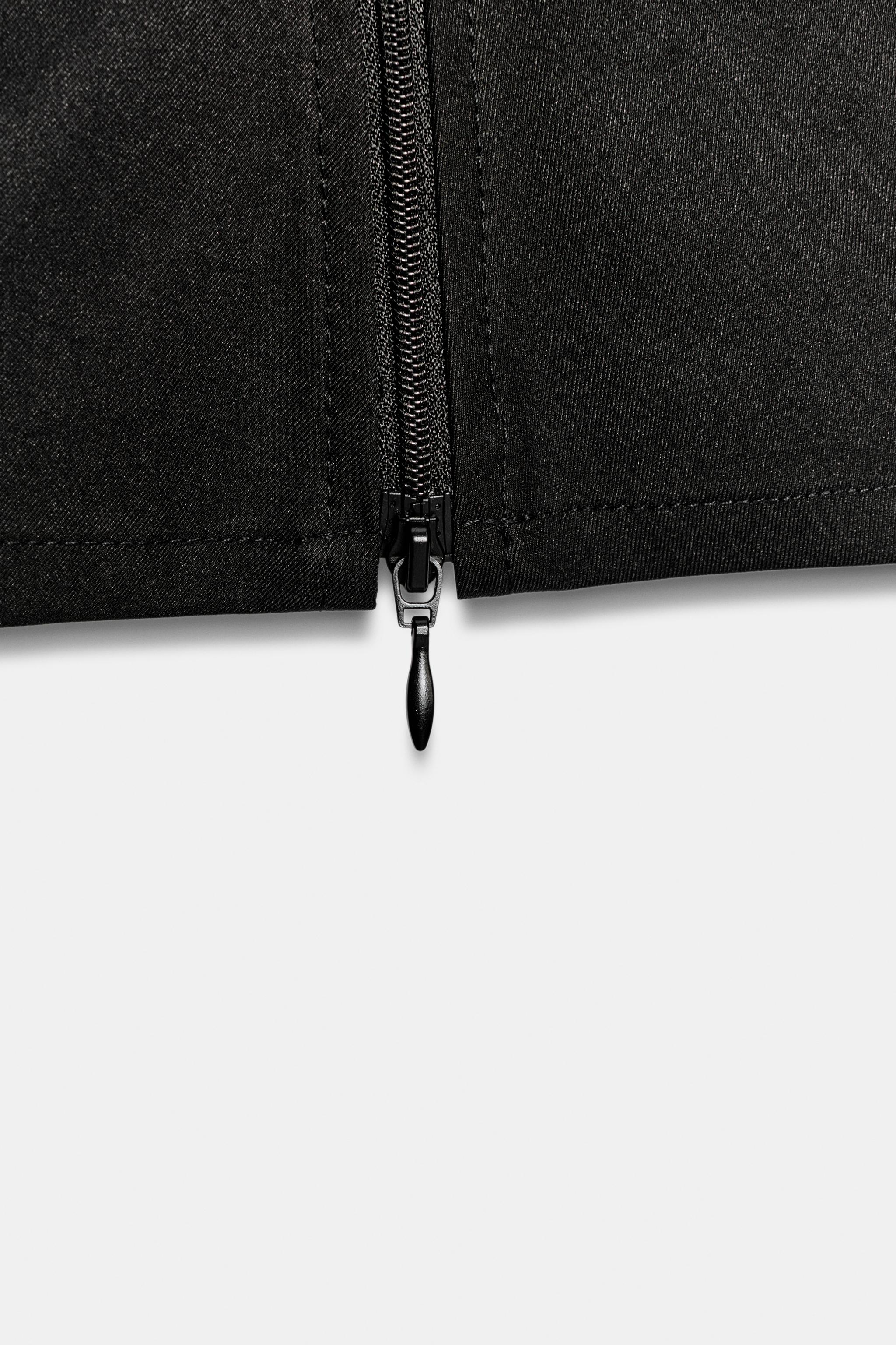 RUCHED ZIP TOP