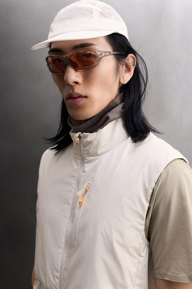 TECHNICAL QUILTED CONTRAST GILET - Pearl grey by Zara