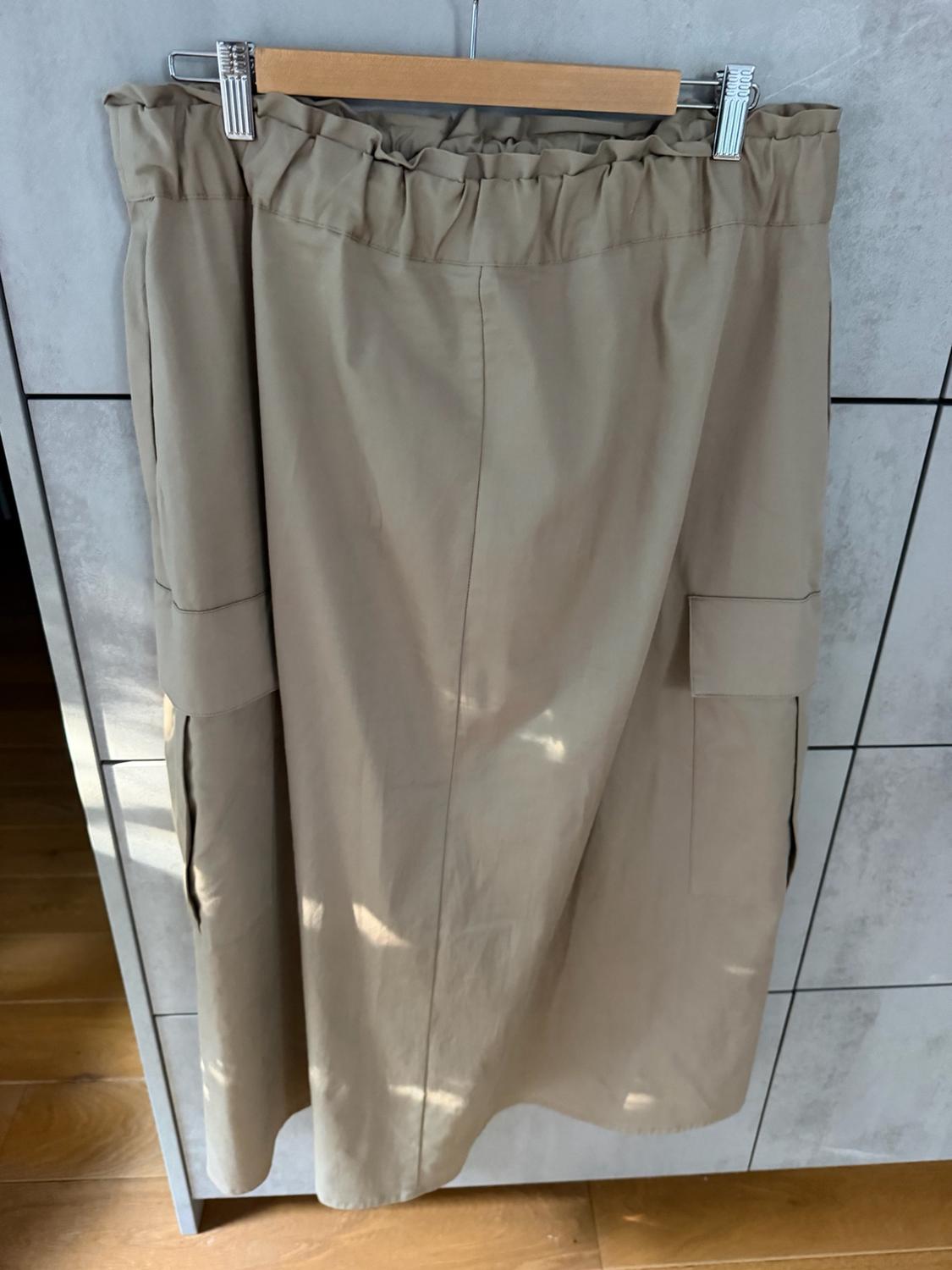 SKIRT WITH MAXI ELASTICATED WAISTBAND - Image 2