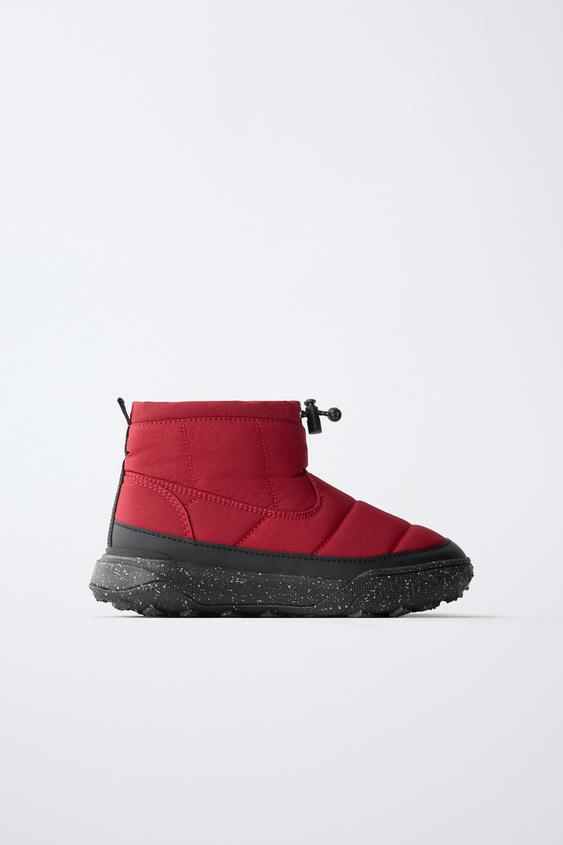 BOTÍN ACOLCHADO - Rojo de Zara - Imagen 0