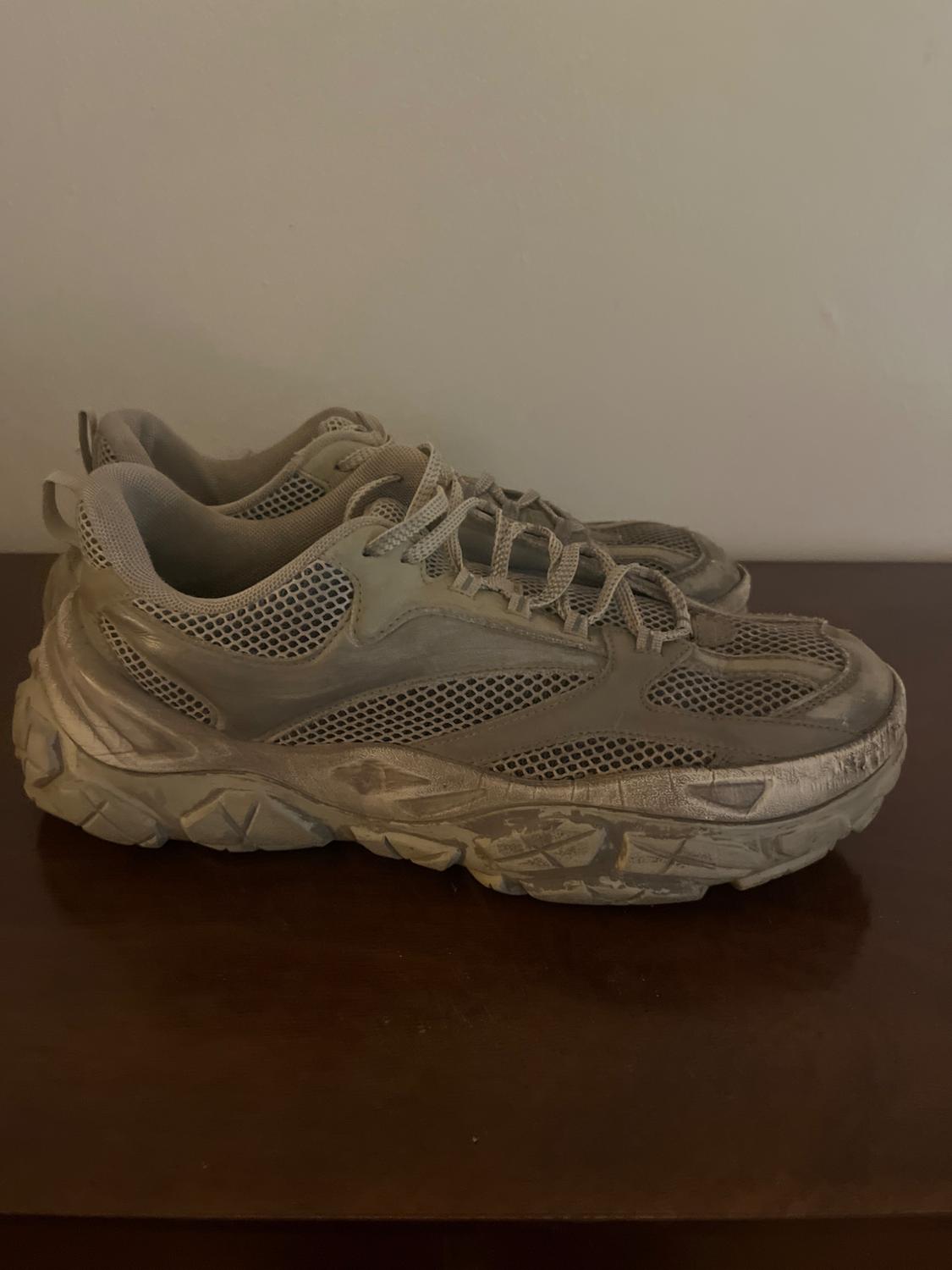 ZAPATILLA RUNNING SUELA TEXTURA - Image 4