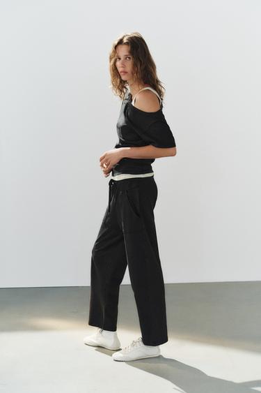 ENSEMBLE T-SHIRT ET PANTALON -  de Zara - Image 0