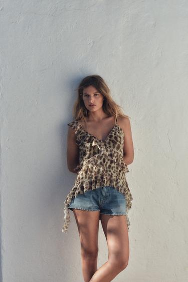PRINTED TULLE TOP WITH RUFFLES - Leopard de Zara - Image 2