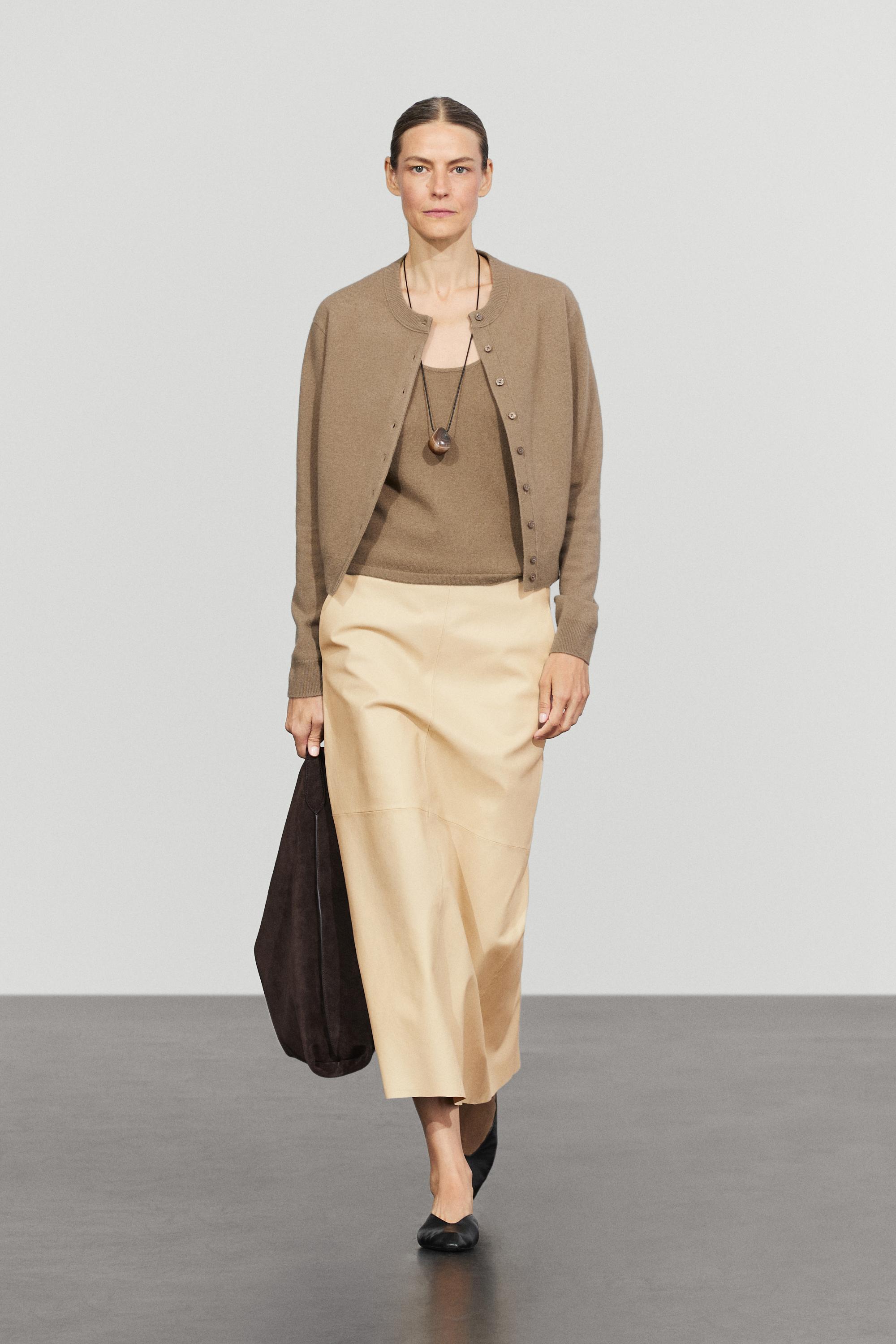Button-detail knit cardigan — Greenish