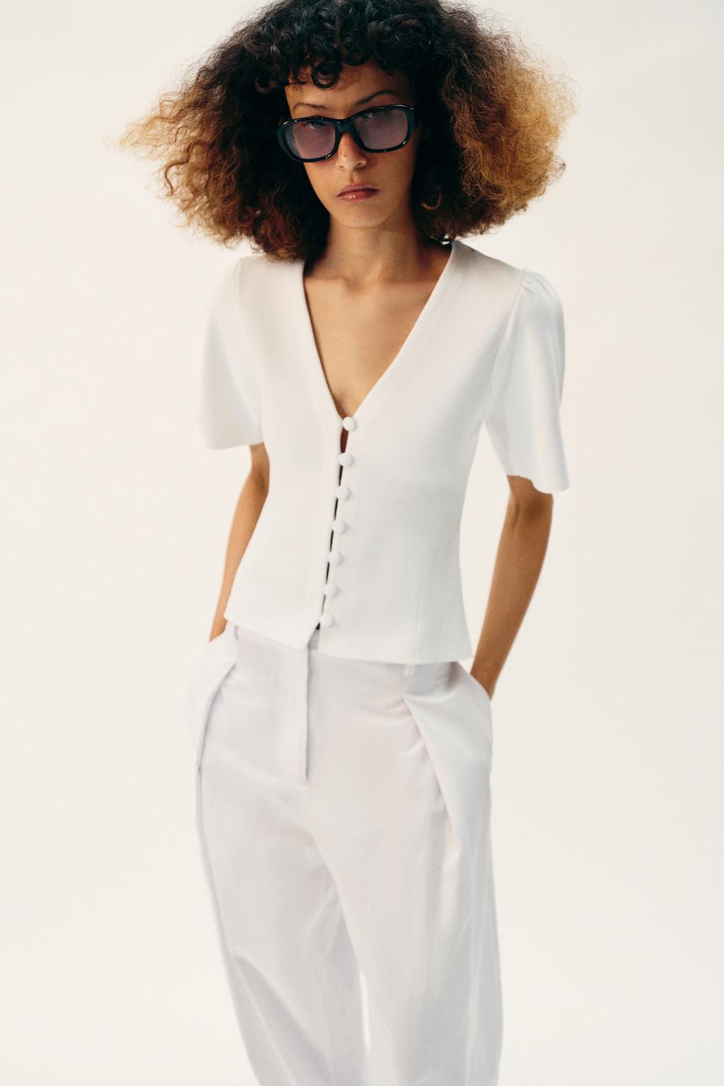 SHORT SLEEVE KNIT CARDIGAN