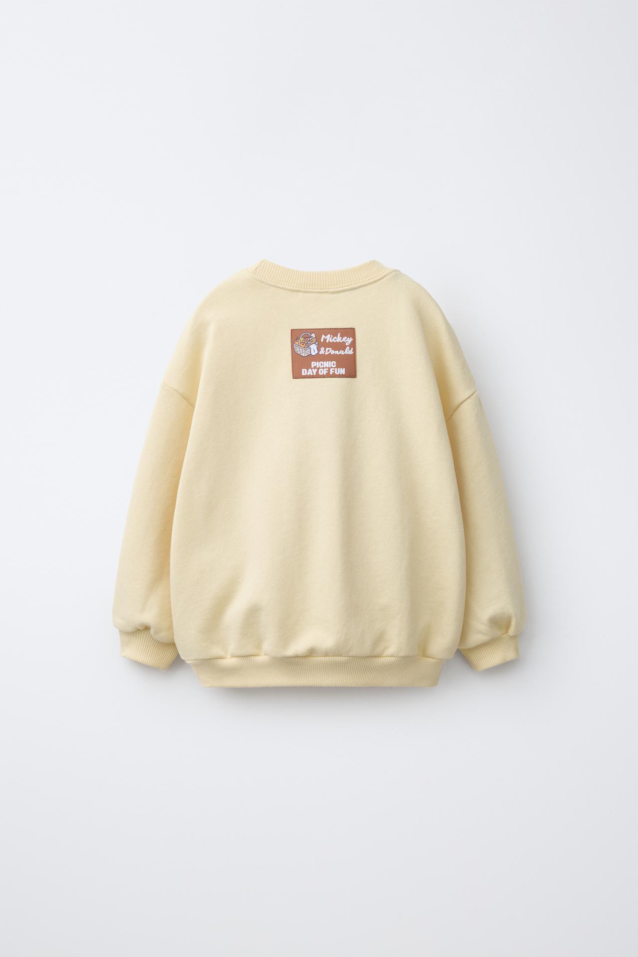 MICKEY MOUSE © DISNEY EMBROIDERED SWEATSHIRT — Butter