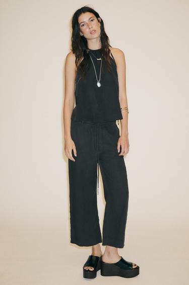 Zara FLOWY HALTER TOP - Black