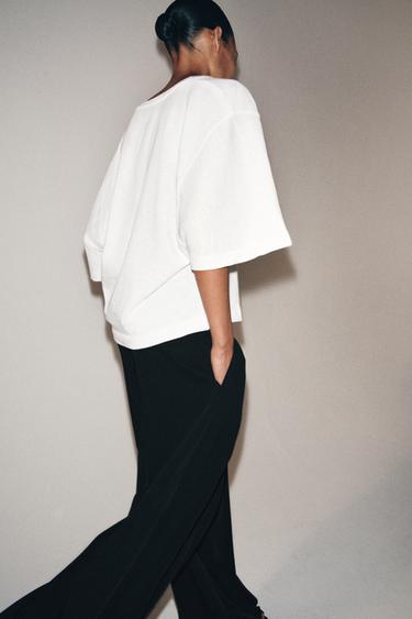 T-SHIRT COL EN V - Blanc de Zara - Image 2