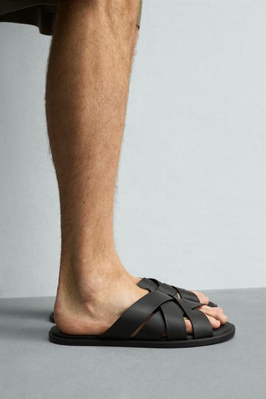 SANDÁLIA DE COURO COM TIRAS - Preto da Zara - Imagem 0