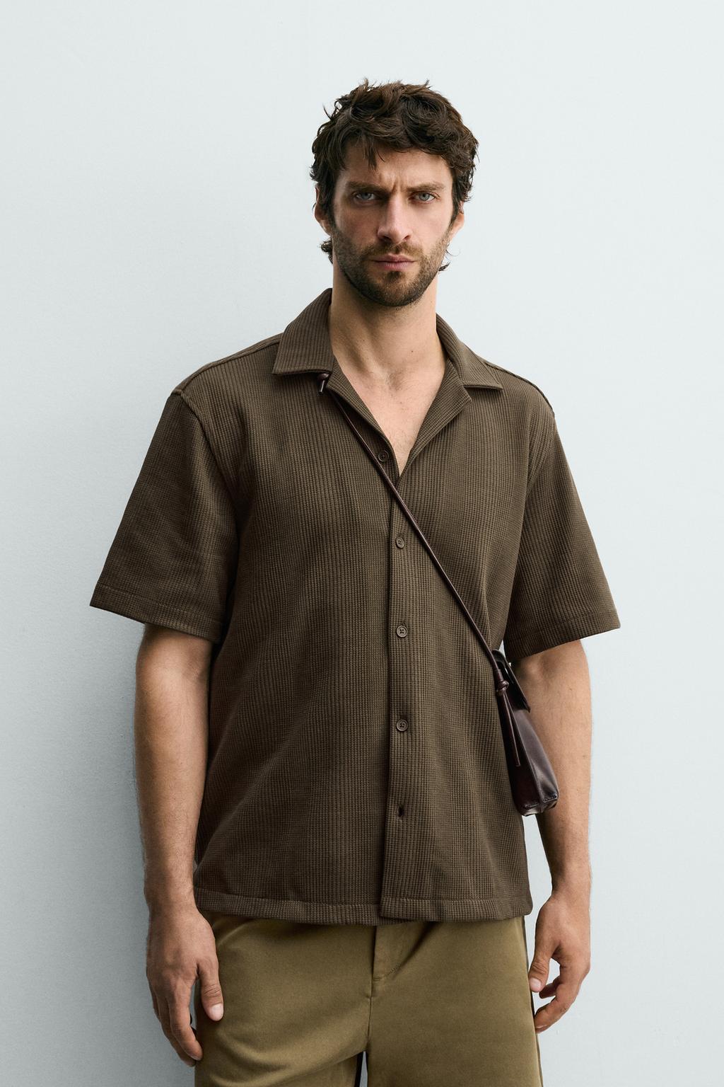 TEXTURED REGULAR FIT SHIRT