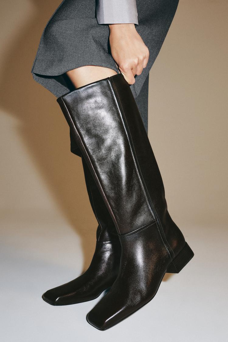 Botas de cuero de edición limitada con punta cuadrada 2