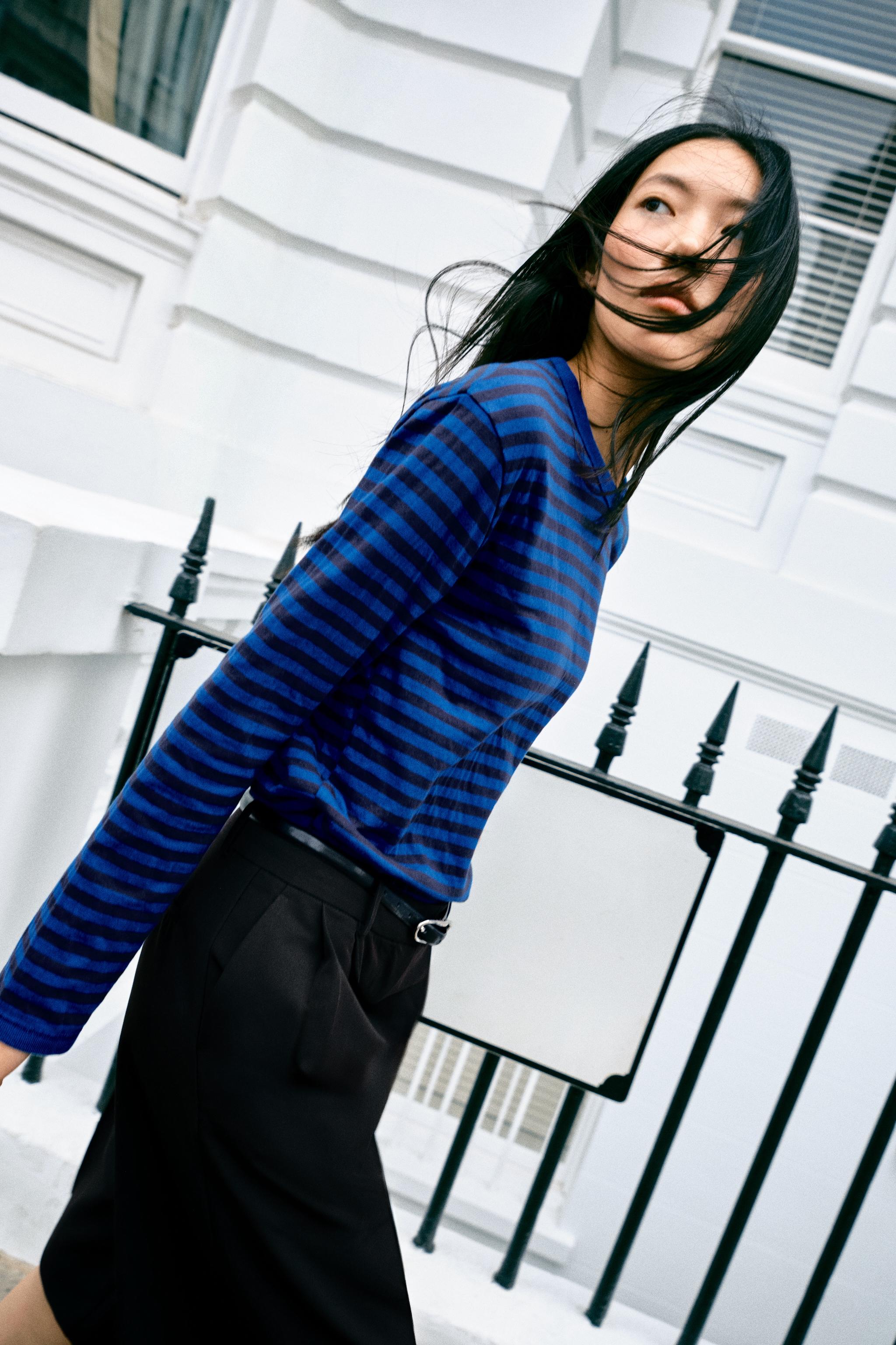 STRIPED T-SHIRT — Blue / Black