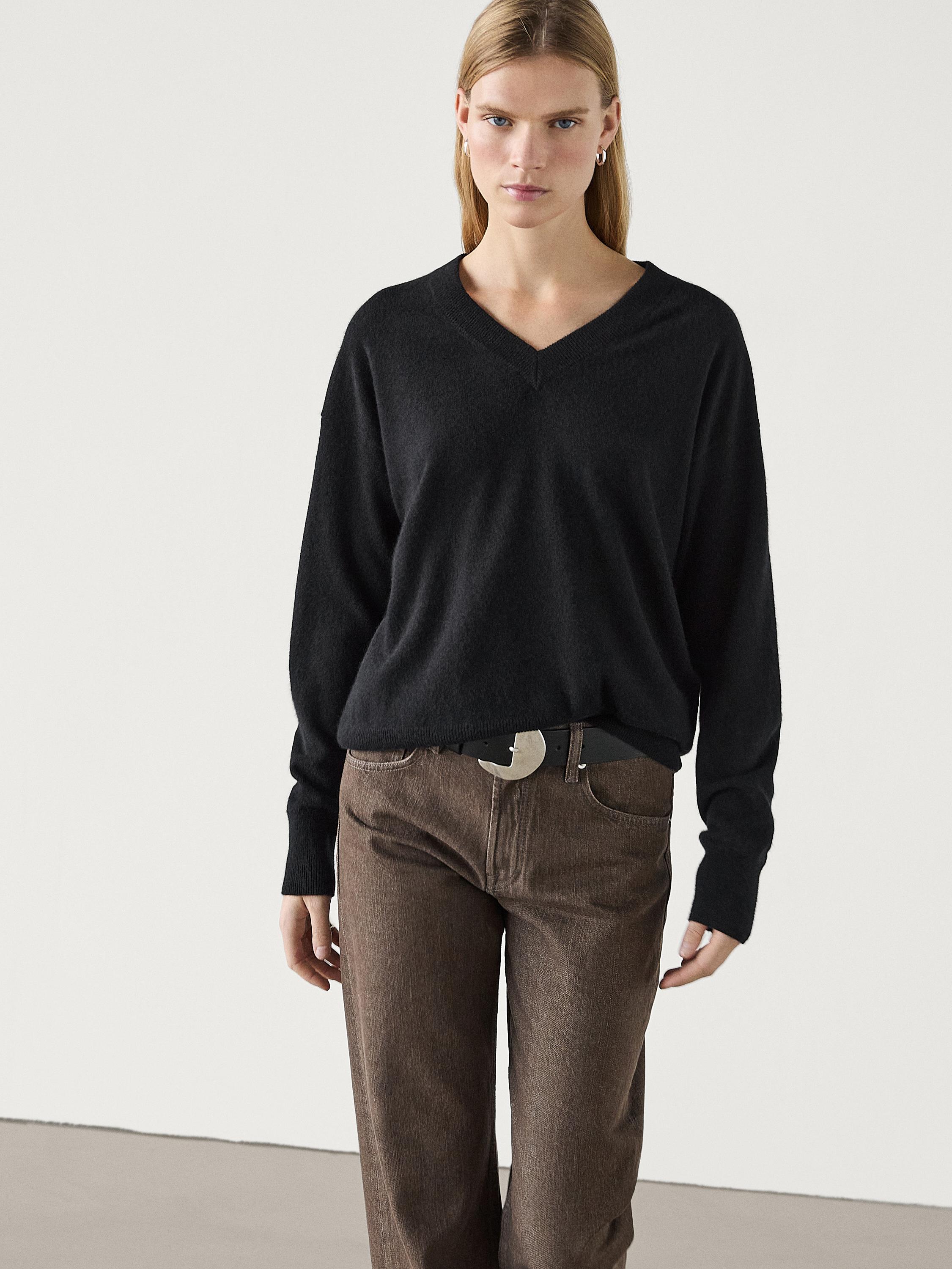 Knit 100% cashmere V-neck sweater | ZARA United States