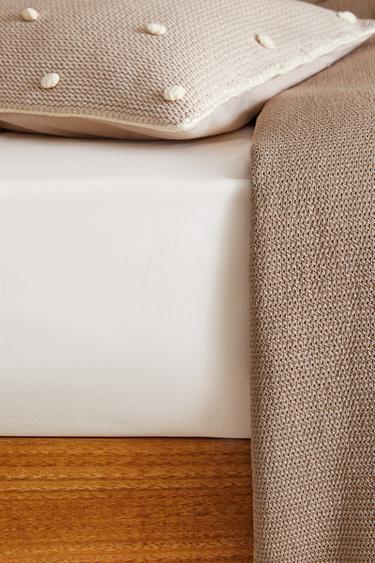 PLAIN FITTED SHEET - Oyster-white by Zara