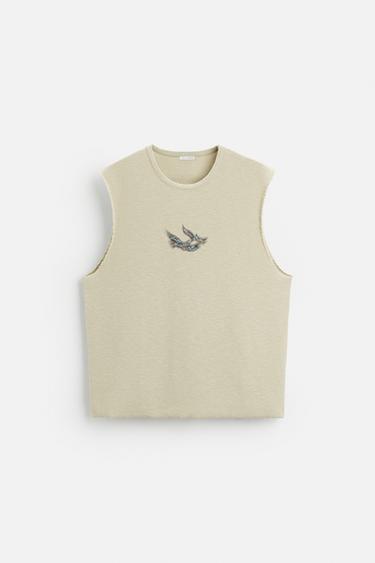 CAMISETA PUNTO ESTAMPADO RELIEVE - Verde agua de Zara